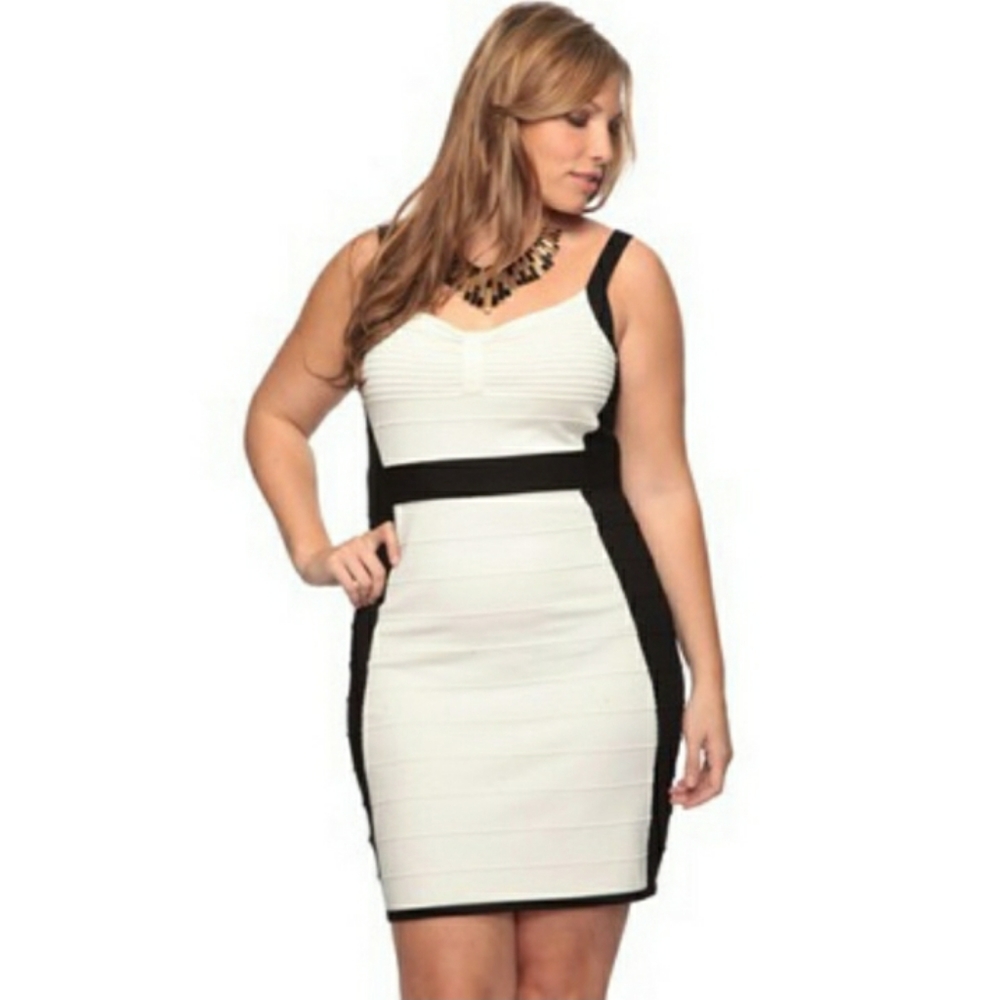 FOREVER 21+ BANDAGE BODY CON 1X NWT
